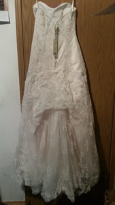 Casablanca '1827' size 8 new wedding dress back view on hanger