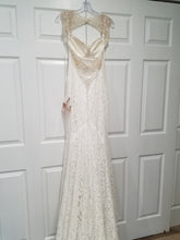 Load image into Gallery viewer, Essence of Australia &#39;2056&#39; size 4 new wedding dress back view on hanger
