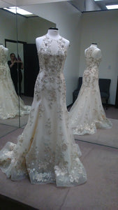 Badgley Mischka 'Dietrich' size 6 sample wedding dress front view on mannequin