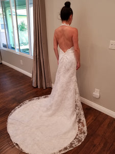 Simply Bridal '80842' size 8 new wedding dress back view on bride