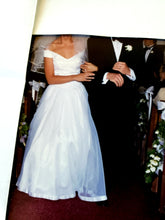 Load image into Gallery viewer, Custom &#39;Georgette of Boston&#39; size 6 used wedding dress front view on bride

