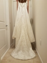 Load image into Gallery viewer, Jasmine &#39;Satin&#39; size 4 used wedding dress back view on hanger
