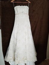 Load image into Gallery viewer, Maggie Sottero &#39;Jorie Ann&#39; size 8 used wedding dress front view on hanger
