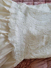 Load image into Gallery viewer, Paloma Blanca &#39;Strapless Lace and Satin Mermaid 4266&#39;

