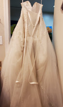Load image into Gallery viewer, Alfred Angelo &#39;Tiana&#39; 246
