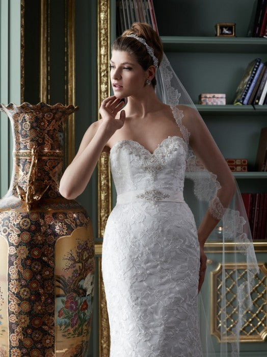 Casablanca 2081 Lace Trumpet Wedding Dress - Casablanca - Nearly Newlywed Bridal Boutique - 1