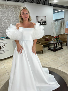  'N/A' wedding dress size-06 NEW