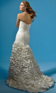 Alfred Angelo '2117'