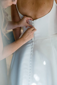 Essense of Australia 'D2753' wedding dress size-14 PREOWNED