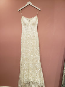 Chic Nostalgia 'Picar' wedding dress size-04 NEW