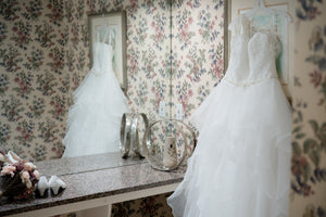 David's Bridal 'WG3830' wedding dress size-08 NEW