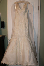 Load image into Gallery viewer, Lillian West &#39;6486&#39; wedding dress size-08 NEW
