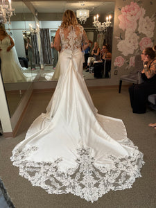 Allure Bridals 'Allure Couture W463' wedding dress size-14 NEW
