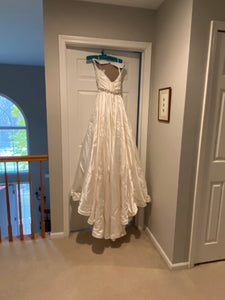 Lazaro '3111' wedding dress size-02 NEW