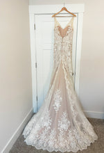 Load image into Gallery viewer, Justin Alexander &#39;8961&#39; wedding dress size-14 NEW

