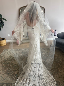 Rue de seine 'sia' wedding dress size-08 NEW