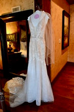 Load image into Gallery viewer, Calle Blanche &#39;Melanie&#39; size 4 used wedding dress front view on hanger
