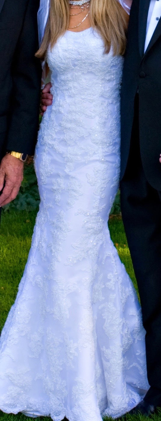 Demetrios 'Marcy Gates' wedding dress size-00 PREOWNED