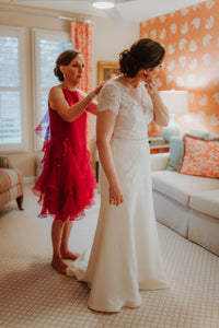 Lea Ann Belter 'Iris' wedding dress size-12 PREOWNED