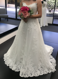 Adrianna Papell 'Platinum' wedding dress size-08 NEW