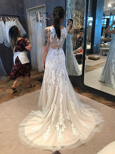 BHLDN 'Monarch' wedding dress size-04 PREOWNED