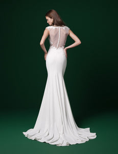 Daalarna 'PRD 232' size 6 sample wedding dress back view on model