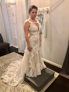 Essense of Australia 'D2548IV' wedding dress size-04 NEW