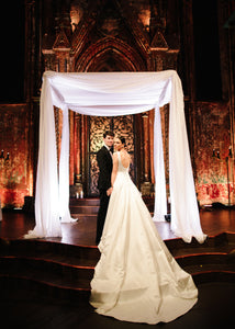 Monique Lhuillier 'Windsor' wedding dress size-06 PREOWNED