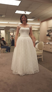 David's Bridal '10012637' wedding dress size-08 NEW