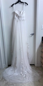 Alfred Angelo 'Modern Vintage' size 2 new wedding dress back view on hanger