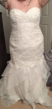 Load image into Gallery viewer, Cara Mia &#39;29268&#39; wedding dress size-18W NEW
