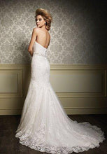 Load image into Gallery viewer, Alfred Angelo &#39;Sapphire&#39; size 8 used wedding dress back view on model
