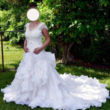 Load image into Gallery viewer, gabriella arango &#39;Original Design&#39; wedding dress size-08 NEW
