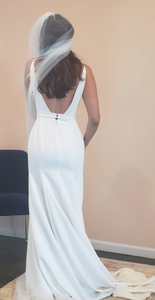Sarah Seven 'Giovanna' wedding dress size-02 NEW