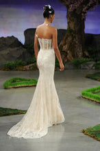 Load image into Gallery viewer, Ines Di Santo &#39;Honey&#39; size 8 used wedding dress back view on model
