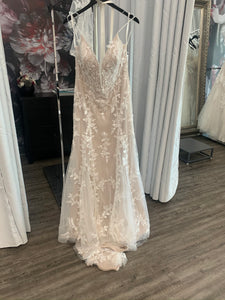 Madi Lane 'BT13508' wedding dress size-08 NEW