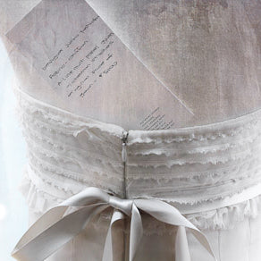 Junko Yoshioka 'Alice' size 6 new wedding dress back view on mannequin