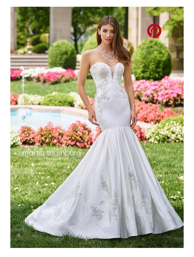 Mon Cheri Bridal 'Calliope' size 6 sample wedding dress front view on model