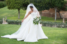 Load image into Gallery viewer, The White One &#39;Princess&#39; size 8 used wedding dress front view on bride
