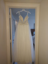 Load image into Gallery viewer, Galina Signature &#39;Organza Sheer Beaded A-line&#39; wedding dress size-04 NEW

