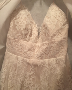 Lea Ann Belter 'Luna' size 14 new wedding dress front view close up