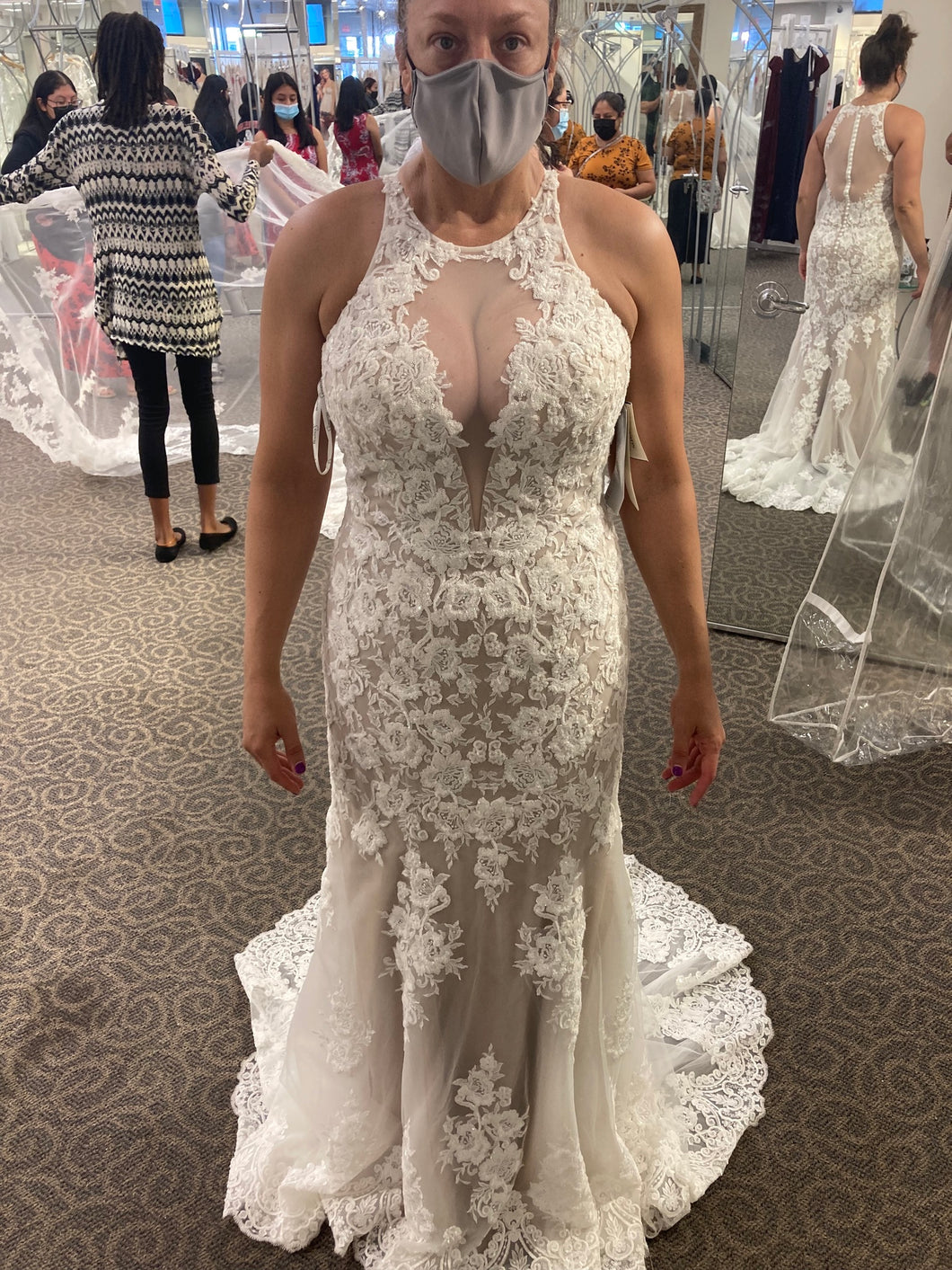 David's Bridal 'SWG843 Galina' wedding dress size-10 PREOWNED
