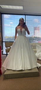 Alyne 'Windsor with Crawford overskirt' wedding dress size-02 PREOWNED