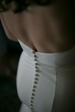 Load image into Gallery viewer, Louvienne &#39;Colette&#39; size 8 used wedding dress back view on bride
