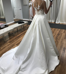 Pronovias 'Dranoe' wedding dress size-04 NEW