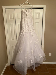 Allure '2316' wedding dress size-08 PREOWNED