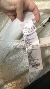 Pronovias 'Yedira' wedding dress size-12 NEW