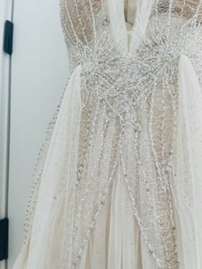 Liz martinez 'Magnolia' wedding dress size-08 PREOWNED