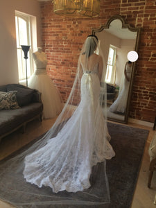 Watters 'Janan 5017b' wedding dress size-00 PREOWNED