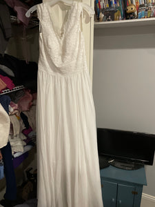 David's Bridal 'DB Studio ' wedding dress size-10 NEW